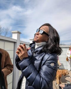 Shonda Rhimes Husband, Past Affairs, Net Worth, and Bio - Starcelenews